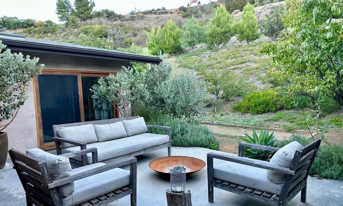 Malibu Casa | Modern Malibu Farm with ocean, mountain and sunset views on 22 acres