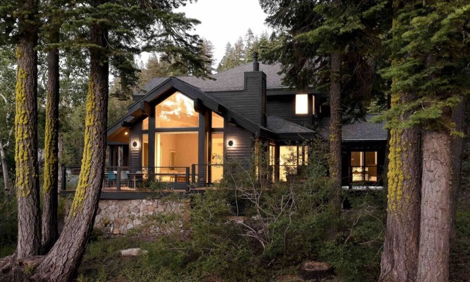 Olympic Valley Cabina | Modern Mountain Home