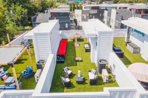 Hadley - Washington Apartamento | Modern Music City Terrace Getaway