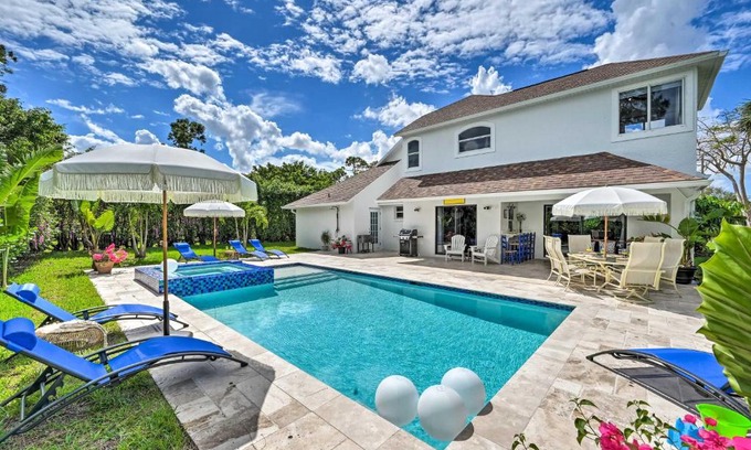 Palm River Estates Casa | Modern Naples Oasis with Saltwater Pool and Jacuzzi!