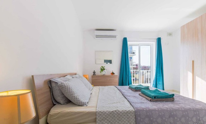 Qawra Apartamento | Modern New Apartment 3Bdr 2 Bth