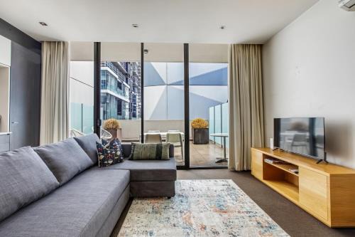 South Yarra Apartamento | Modern Nomads South Yarra 1BR Large Outdoor Space Near Station