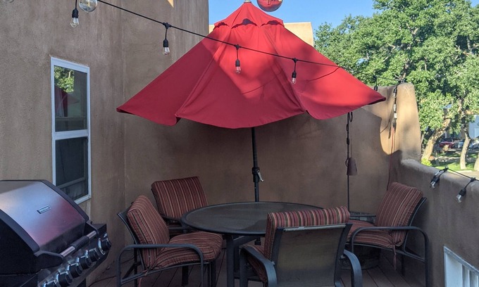 Alamedan Valley Condominio | Modern North Valley Condo Near Balloon Fiesta Park & I25 Studios