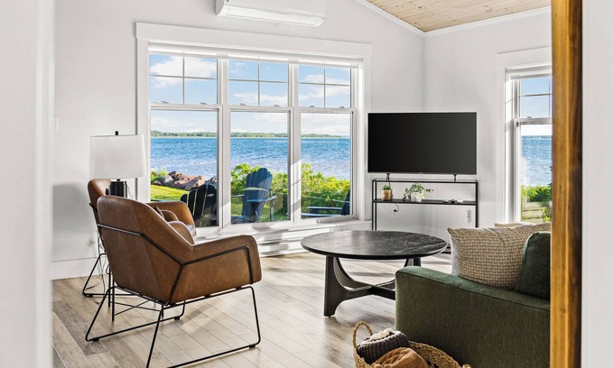 Grand-Digue Cabaña | Modern Oceanfront Cottage near Shediac – Fully Equipped & Family Perfect