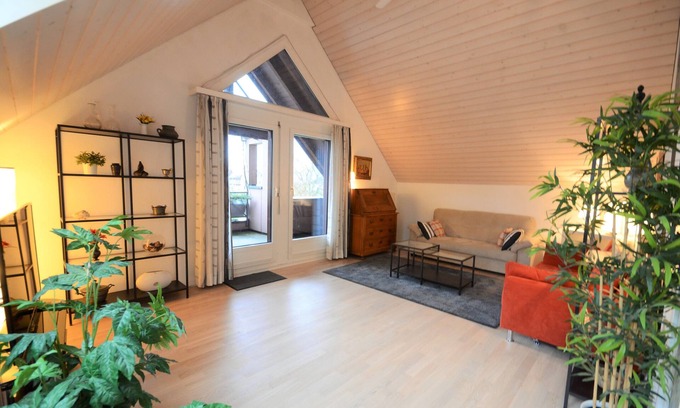 Interlaken Apartamento | Moderno ático. Vistas a la montaña. Buena ubicación