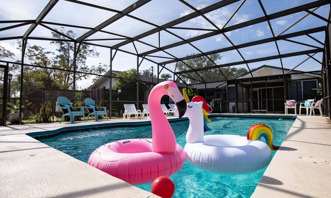 St. Cloud Casa | Modern Peaceful Pool Home, 25 Mins To Theme Parks!