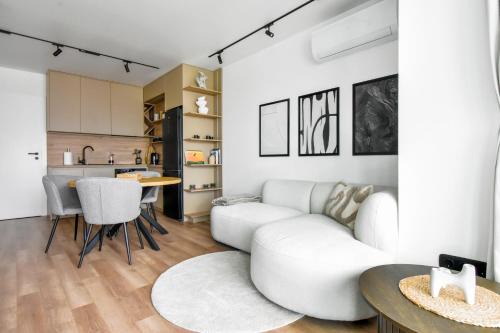 rayon Triaditsa Apartamento | Modern & Quiet 1BR Near Center