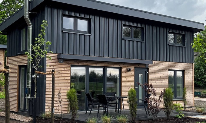 Wanna Casa | Modern, quietly located Tinyhouse Moorhütte near the North Sea Wadden Sea