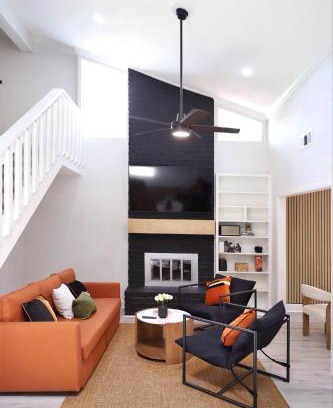 George Bush Park/Eldridge Casa | Modern Retreat for Families with Games & Outdoor Fun