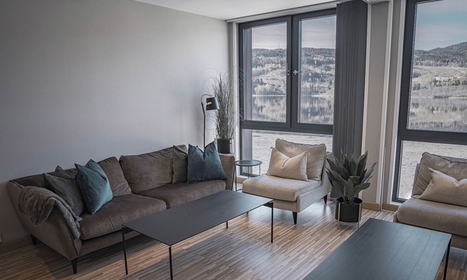 Notodden Otro | Modern Room in the heart of Telemark