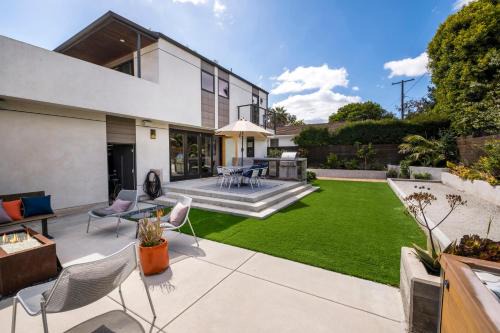 East Mesa Casa | Modern Sea Escape