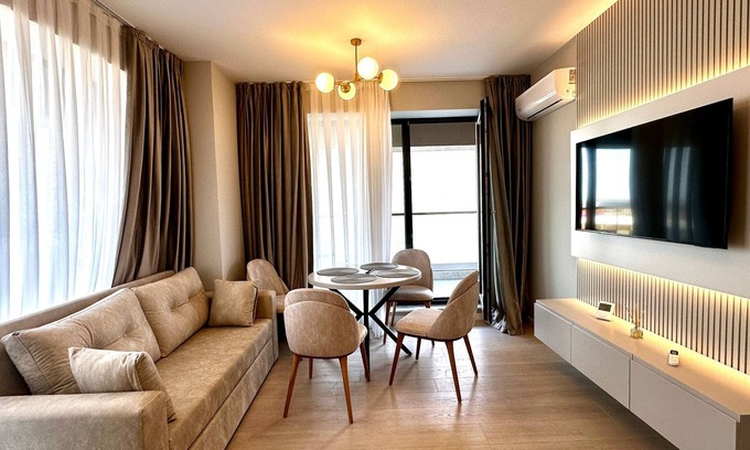 Constanta Apartamento | Modern Seaside Retreat · Stunning Sea View