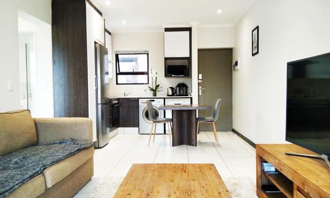 Lone Hill Apartamento | Modern, secure and amazing apartment in Fourways