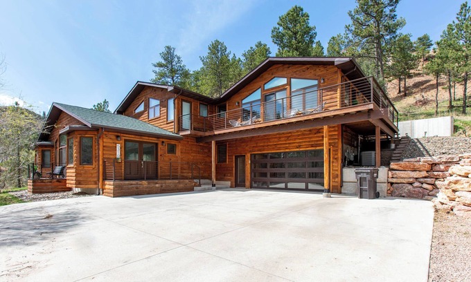 Rapid City Casa | Modern Smart House - 2BR/2BA - Wildlife Views - 2 Patios + Fire Pits