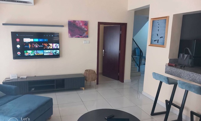 Ofin Apartamento | Modern Spacious 3-Bedroom Apartment