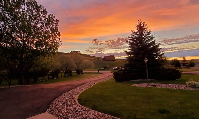 Rapid City Casa | Modern, spacious property off Wildhorse Drive
