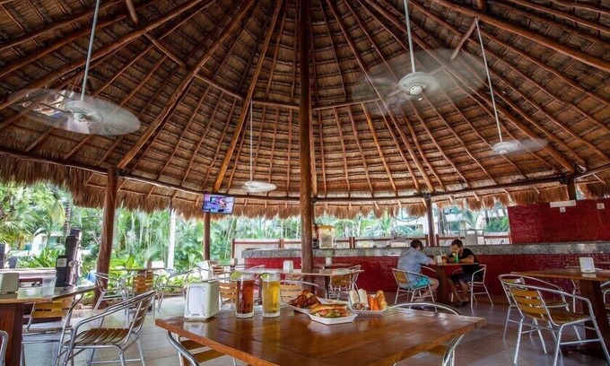 Cozumel Hotel | Modern Studio at Cozumel Ideal for Weekend Getaway