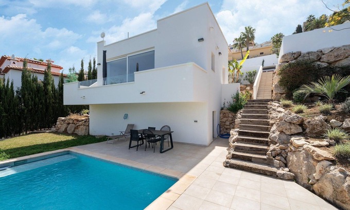 Pedreguer Casa | Estancia moderna cerca de Monte Solana