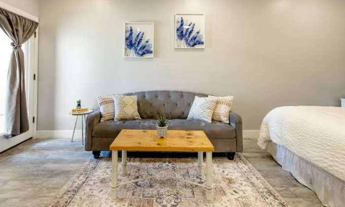 Fountain Hills Apartamento | Modern Studio - 10min walk to the Famous Fountain