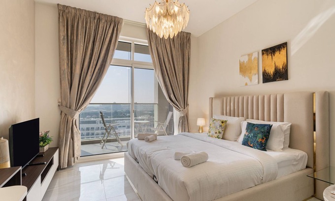 Al Barsha Apartamento | Exceptional amenities - Studio in Jewelz by Danube