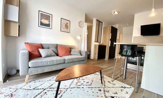 Cessange Apartamento | Modern Studio in Cessange + Parking