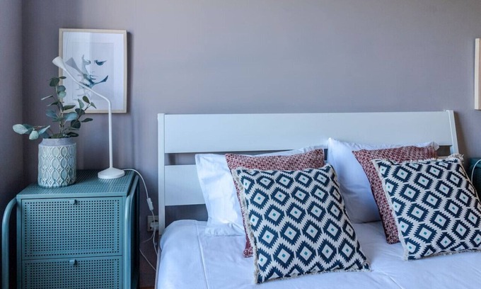 Cedofeita Apartamento | Estudio Moderno en Lapa | ¡A 5 minutos a pie del metro!