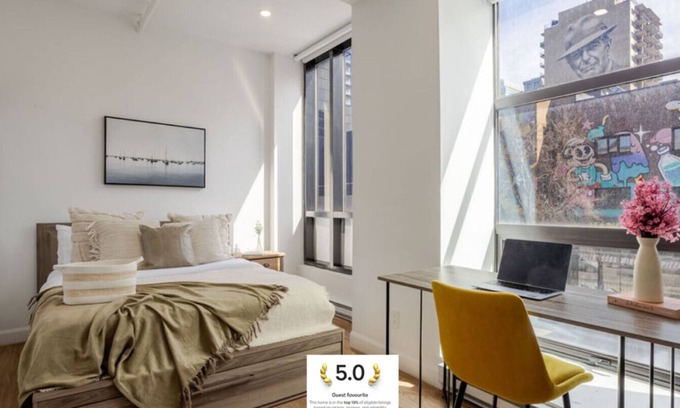 Downtown Montreal Apartamento | Modern Studio on Bishop - Spotlight MTL