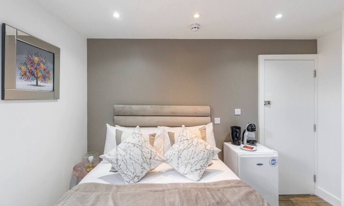 Ealing Apartamento | Modern Studio Retreat