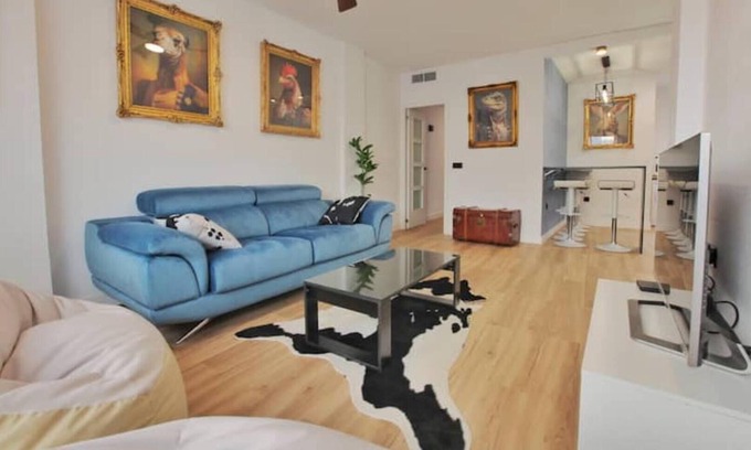 La Trinidad-San Juan y Todos los Santos Apartamento | Luxury, Modern & Style Mezquita