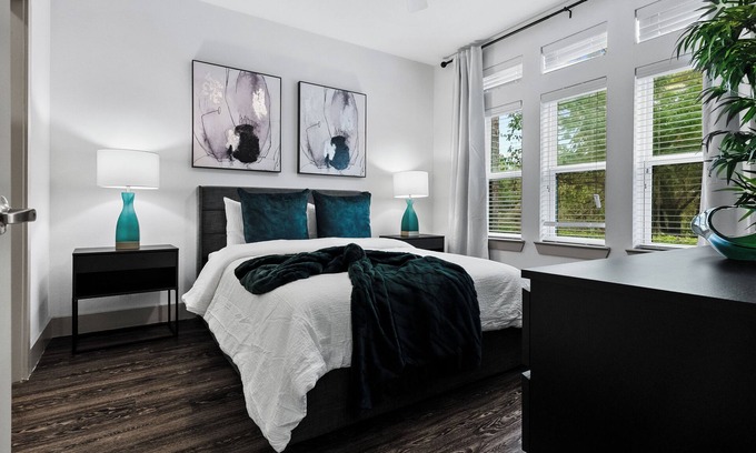Farmers Branch Apartamento | Modern Stylish Suite Luxe Serenity