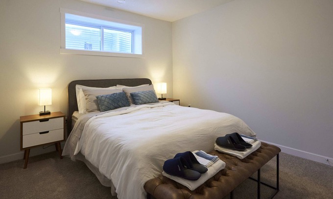 Edmonton Apartamento | Modern Suite Near West Edmonton Mall & Rivercree