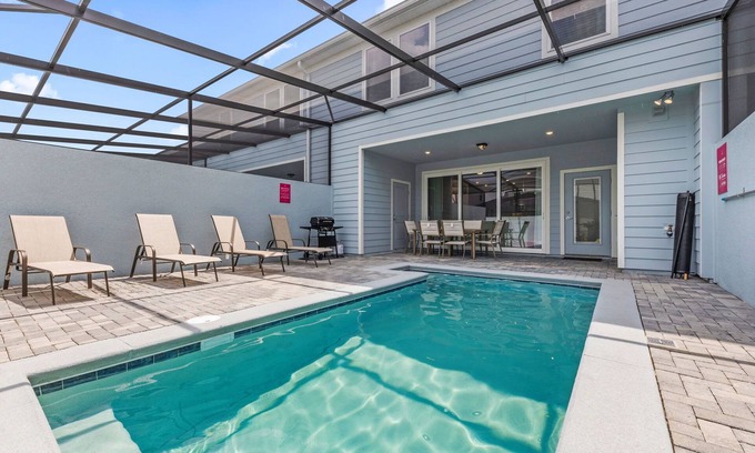 Four Corners Casa | Modern Townhome Private Pool Near Disney