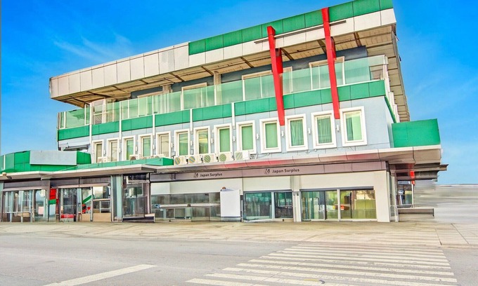 Pio del Pilar Casa | Moderna escapada con dos camas individuales