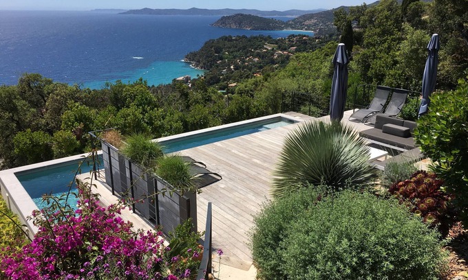 Le Rayol Villa | Villa contemporánea, vista al mar, comodidad, 5 habitaciones., 11 pers., Piscina 3,6x10,6m