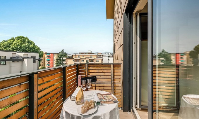 Viganello Apartamento | Modern Viganello - Boglia apartment, Viganello (Lugano), Switzerland