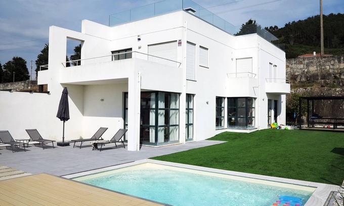 Caminha Villa | Villa moderna - 300 metros del mar - Casa da Légua