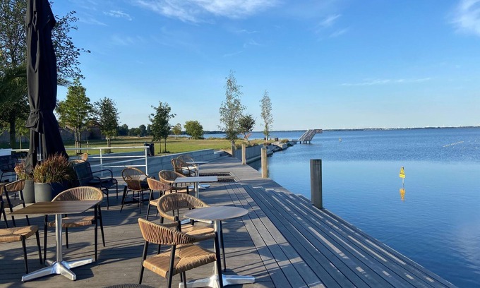 Zeewolde Villa | Villa cerca del campo de golf en Harderwold