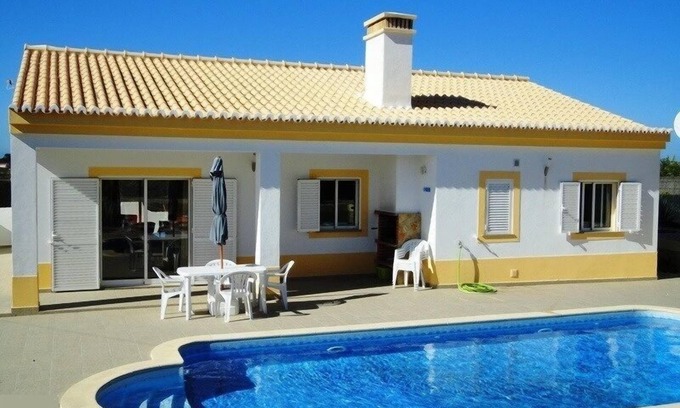 Aljezur Villa | Villa moderna, tranquila, piscina privada, cerca del mar, en la reserva natural, 6 camas