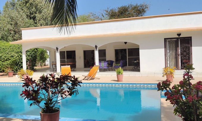 Mbour Villa | Villa Ker Khana, piscina muy grande, a 300 m de la playa