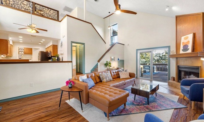 Canyon Lake Casa | Modern w/Lake View+Large Deck+Fire Pit+Game Room!