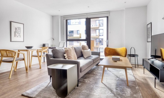 William Morris Apartamento | Modern Walthamstow 1BR w/ Gym, nr Tube, by Blueground