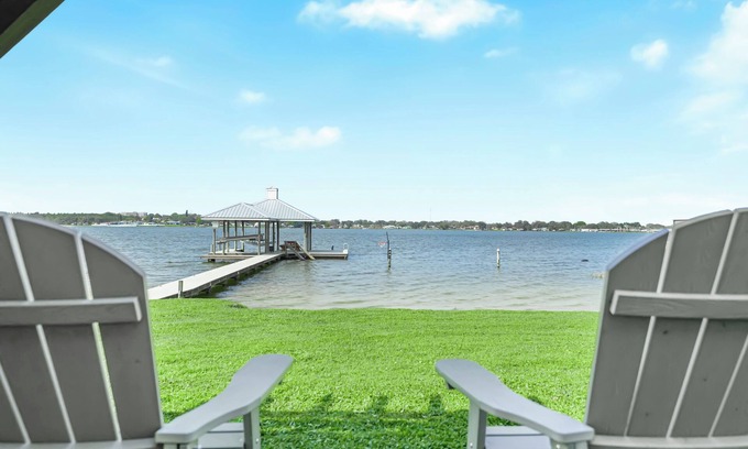 Sylvan Shores Casa | Modern Waterfront Lakehouse, with a private beach and a spacious boat dock.