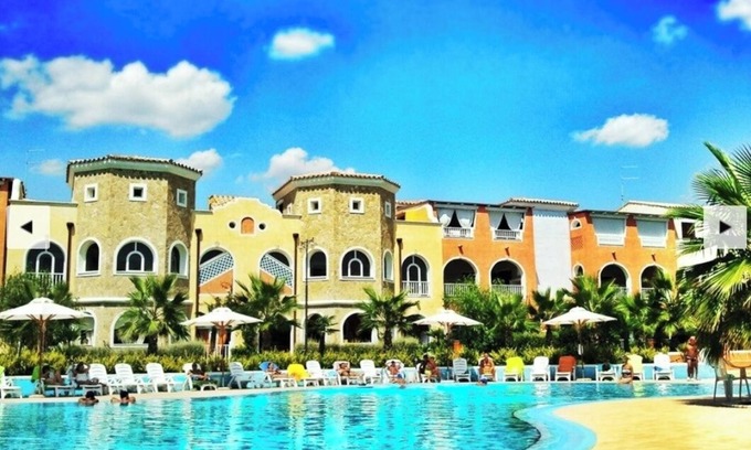 Pisticci Complejo | Moderna casa vacanze 5 posti letto,fronte piscina e lido incluso. Pet friendly