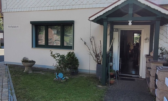 Ernstroda Apartamento | Moderne Ferienwohnung im Thüringer Wald