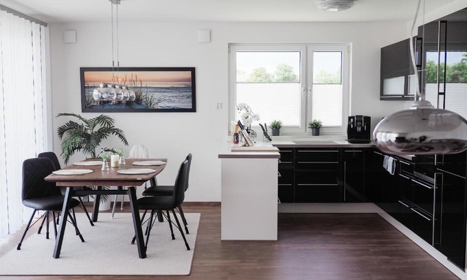 Großraschen Apartamento | Moderne Ferienwohnung mit Seeblick & Terrasse 96qm
