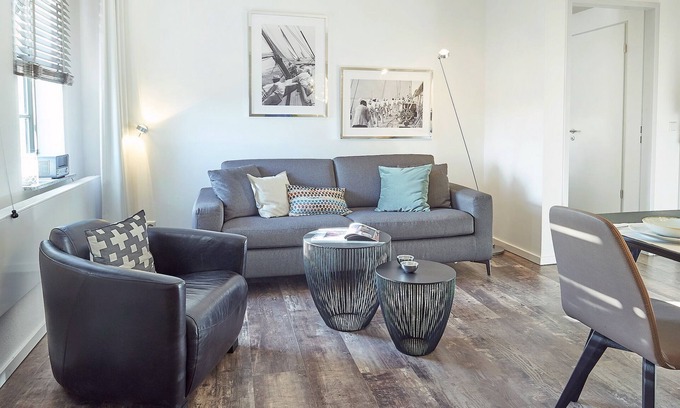 Wismar Apartamento | Modernes Ferienapartment im Loft-stil in Erstklassiger Lage im Hafen von Wismar