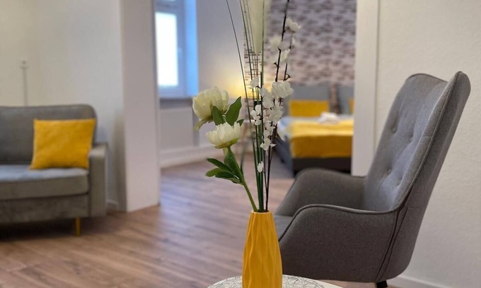 Meuselwitz Apartamento | Modernes, Großes City Apartment 95 qm in Meuselwitz