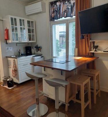Turku Apartamento | Moderni asunto vanhassa talossa - Modern apartment at the heart of Turku