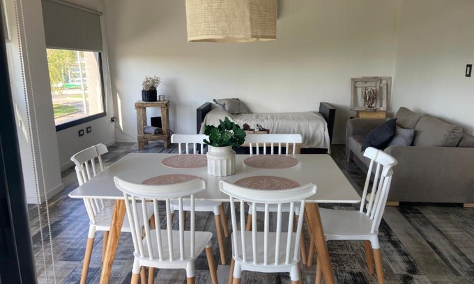 San Nicolas de los Arroyos Apartamento | Moderno depto frente al río!