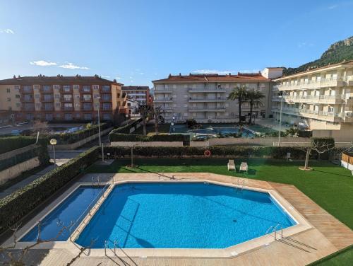 L'Estartit Apartamento | Moderno con piscina en LEstartit by Host&Joy